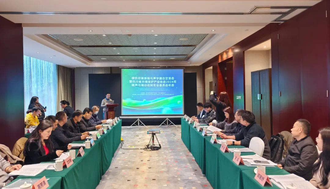 1735631925627835.jpg 640.jpg